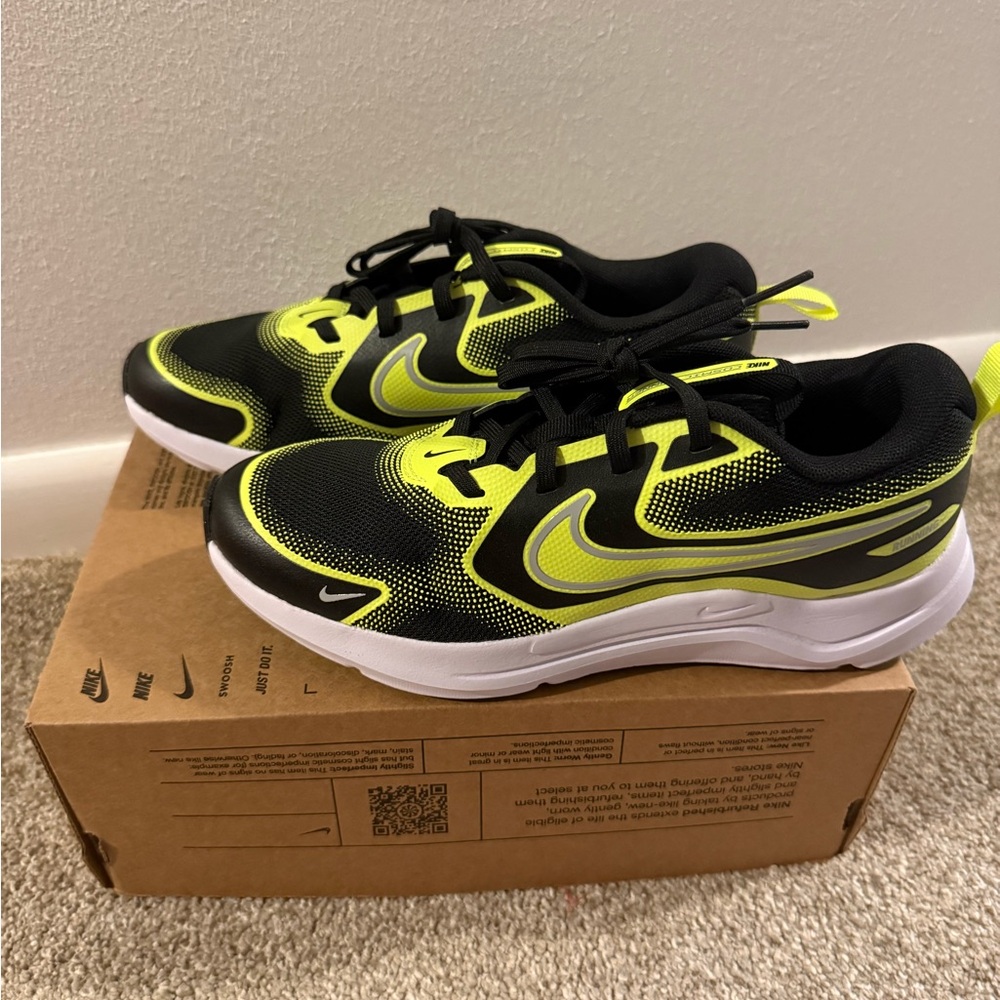 Nike Kids Black and Neon Sneakers
